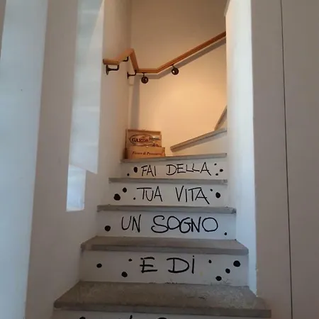 Il Cortile Dell'angelo Bed & Breakfast *